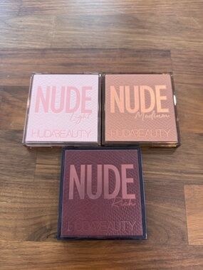 HUDA BEAUTY Nude Eyeshadow Palette Trio — Light, Medium, Rich